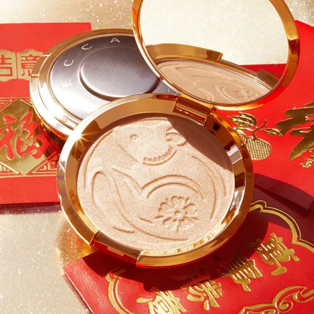 ✨BECCA Shimmering Skin Perfector Pressed Highlighter YEAR OF THE RAT MOONSTONE